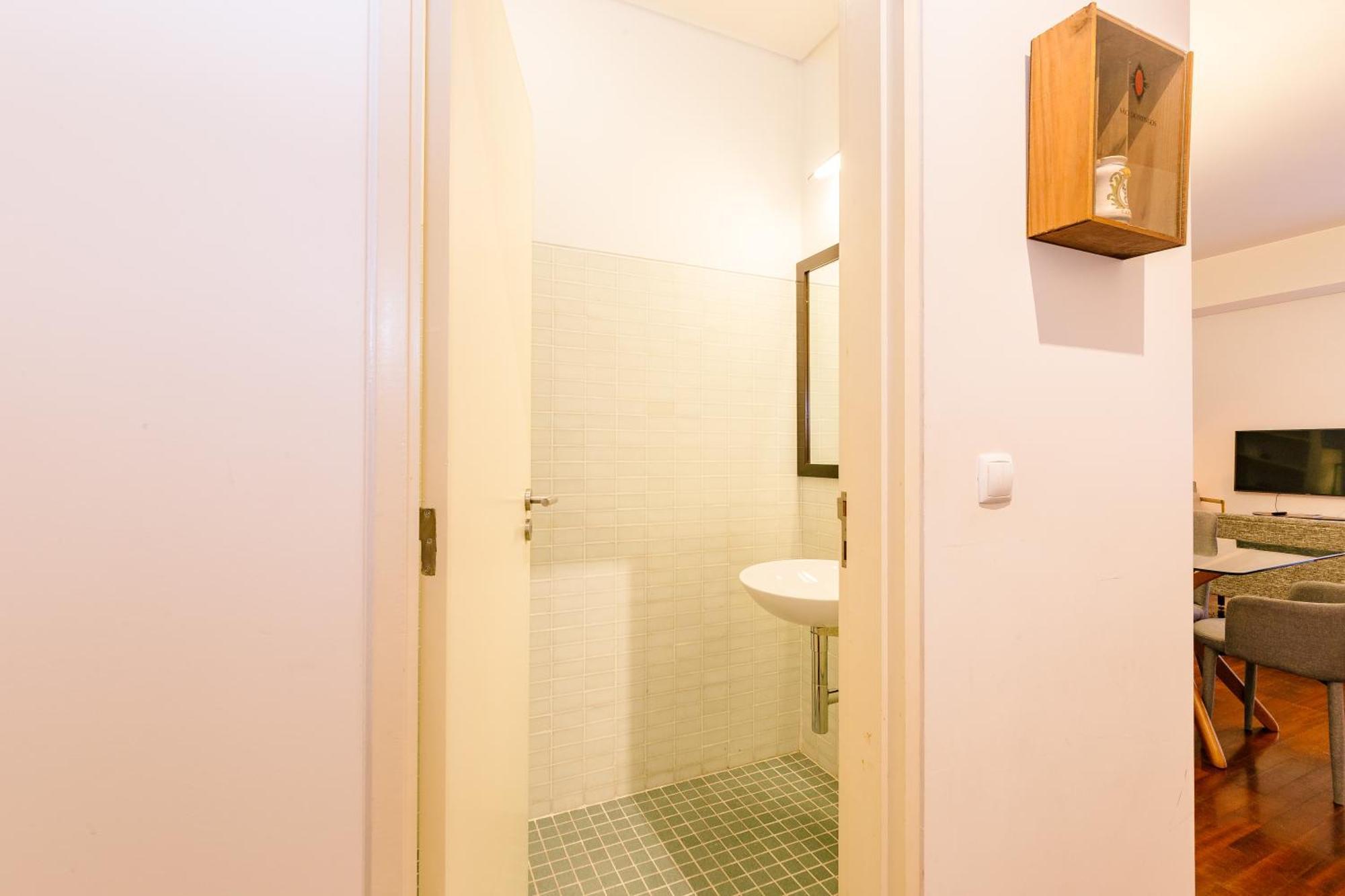 Chiado 2 Bedroom Elegant Apartment Lisboa Eksteriør billede