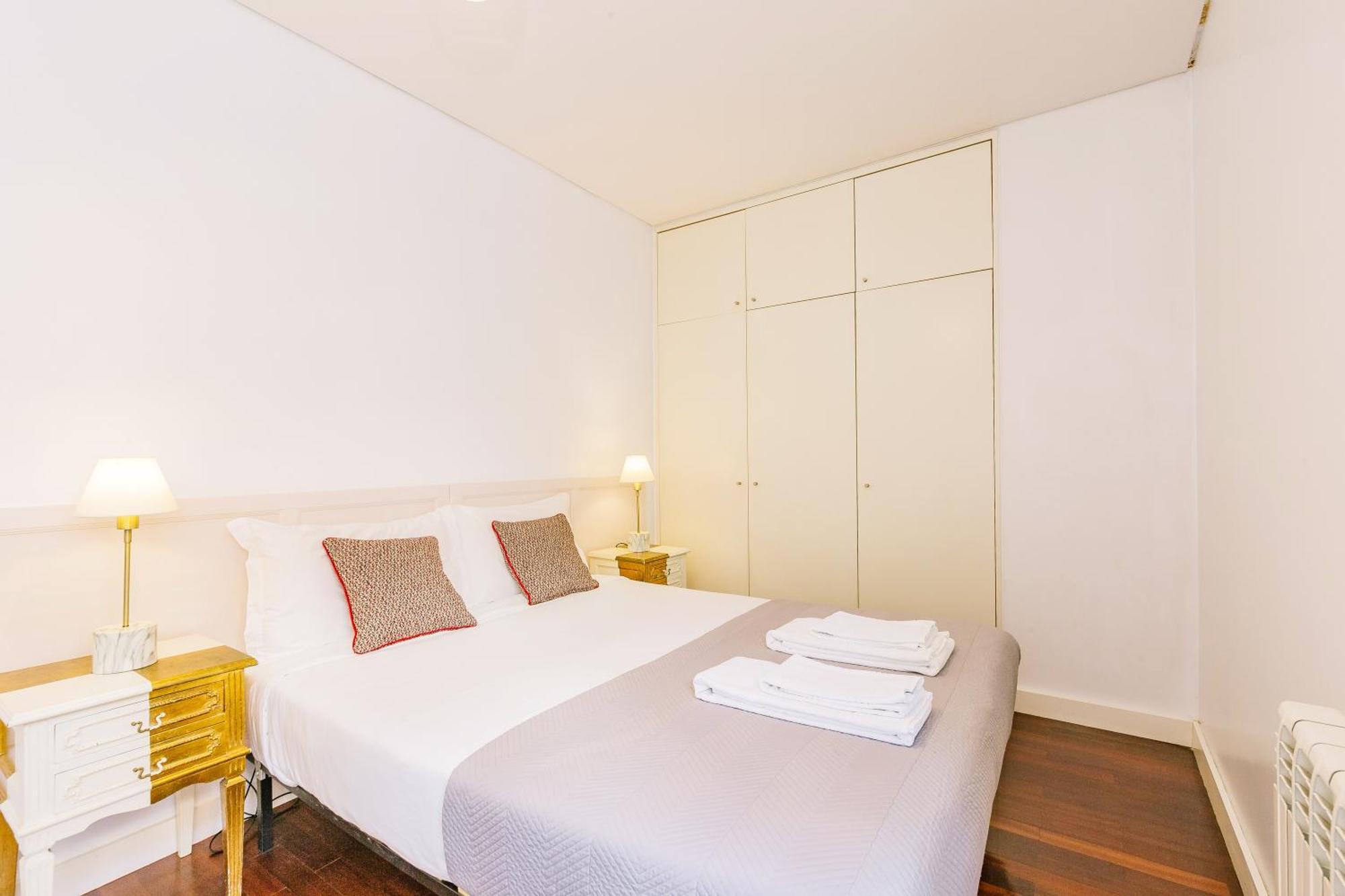Chiado 2 Bedroom Elegant Apartment Lisboa Eksteriør billede